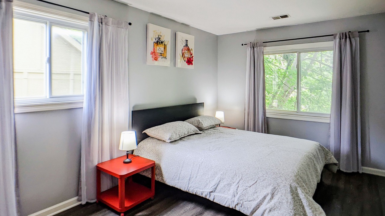 Photo of Bedroom in Lenexa