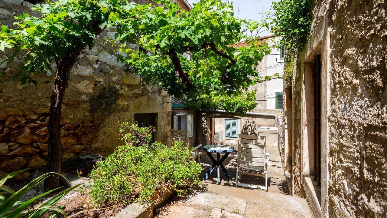 Photo of Outdoor in Veli Iz