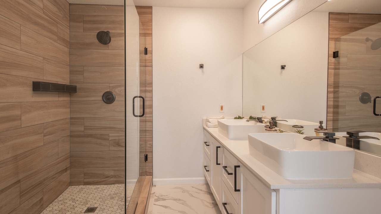 Photo of Bathroom in Albuquerque
