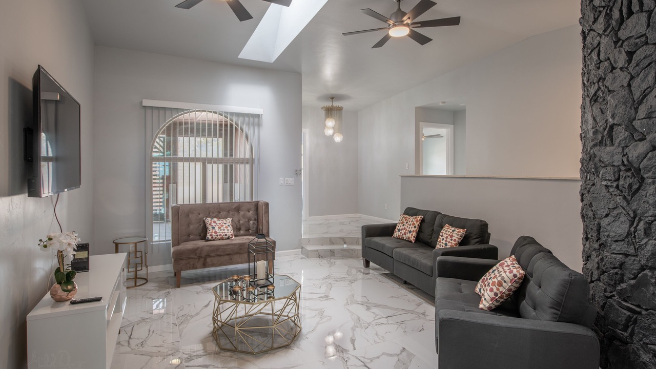 Photo of Livingroom in Albuquerque