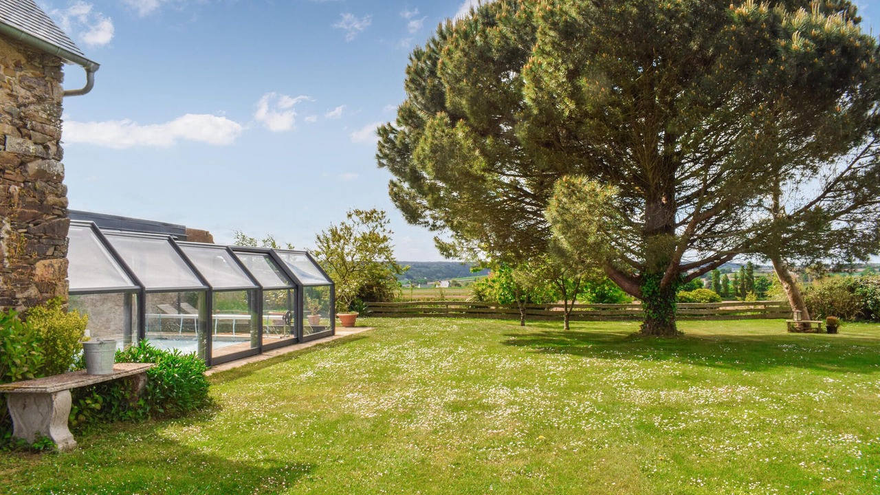 Photo of Outdoor in Pleudaniel