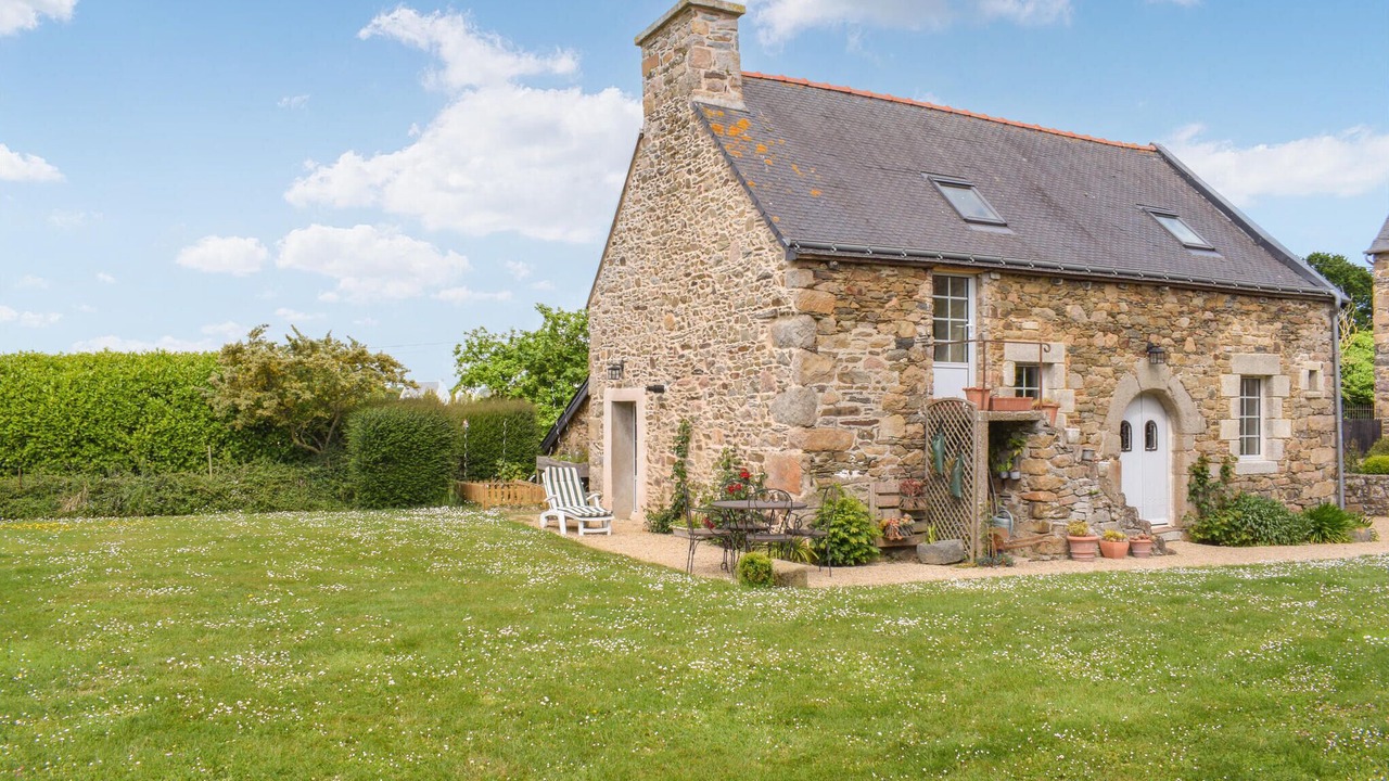 Photo of Outdoor in Pleudaniel