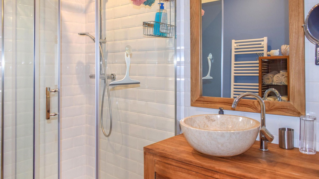 Photo of Bathroom in Pleudaniel