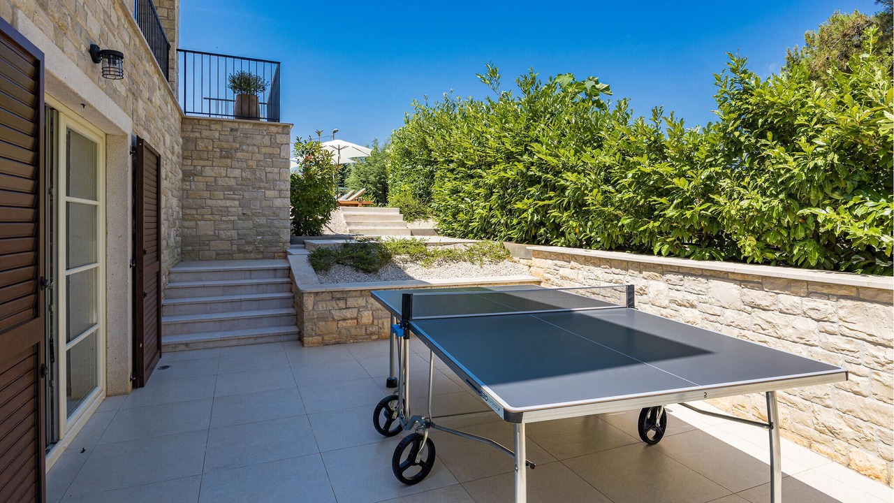 Photo of Outdoor in Murine