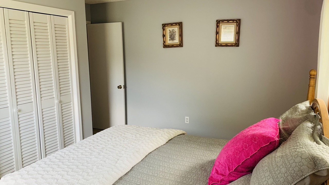 Photo of Bedroom in Southside