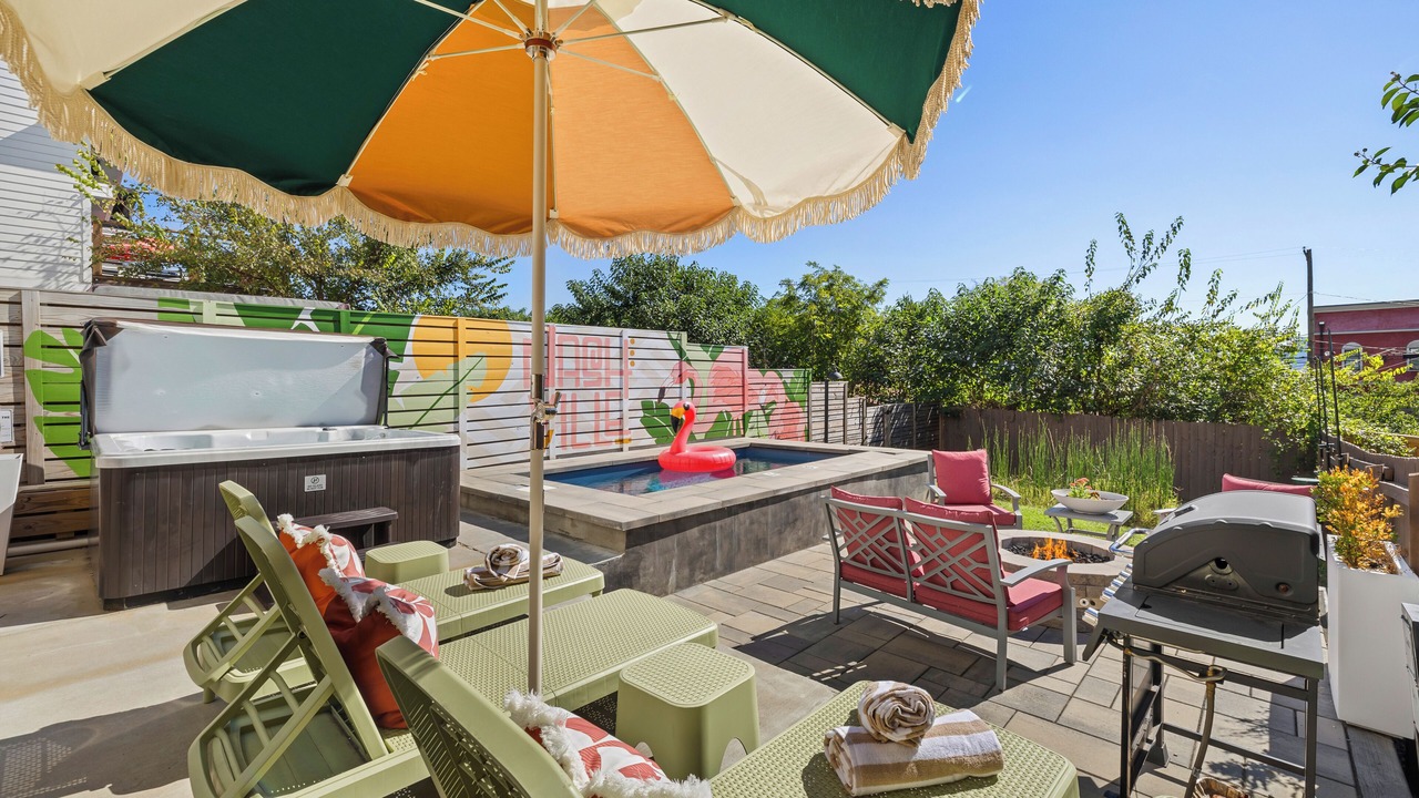 Photo of Patio Balcony in Talbot's Corner