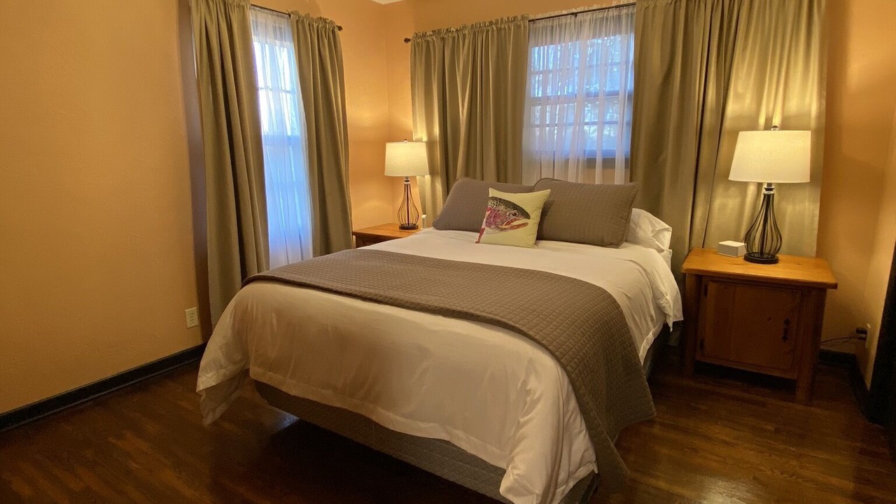 Photo of Bedroom in Cotter