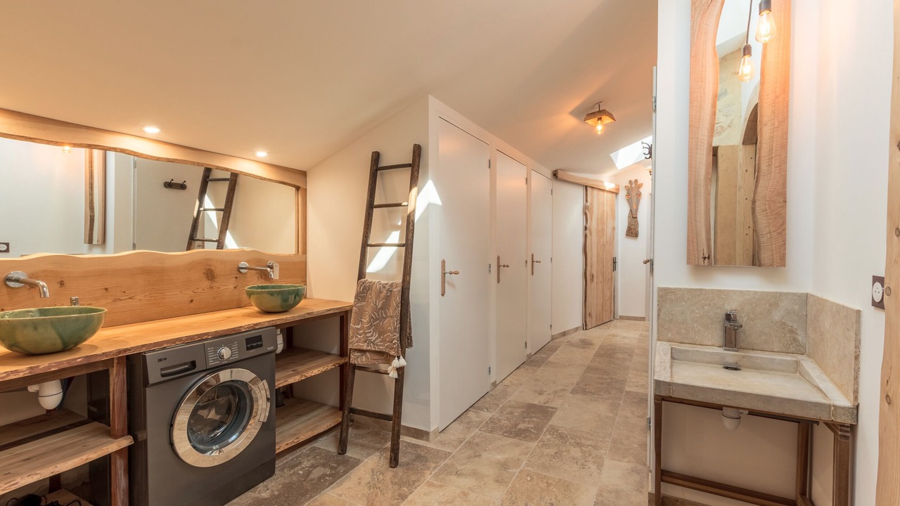 Photo of Bathroom in Puechabon