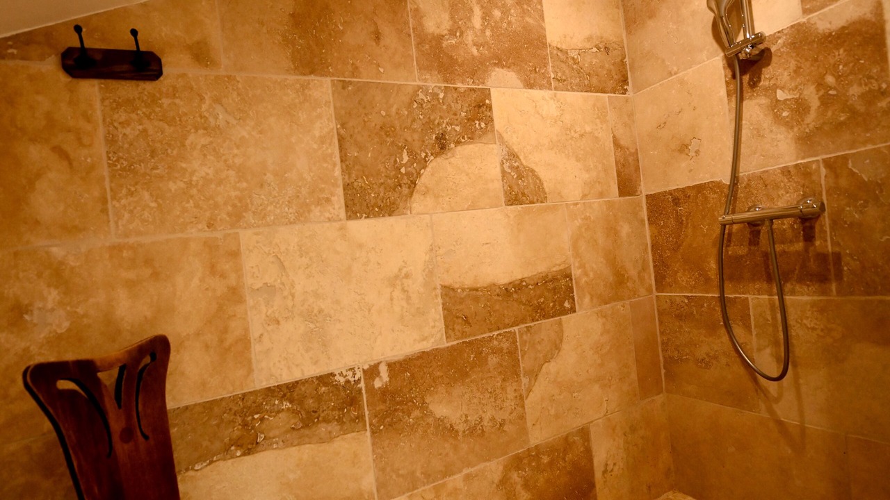 Photo of Bathroom in Puechabon