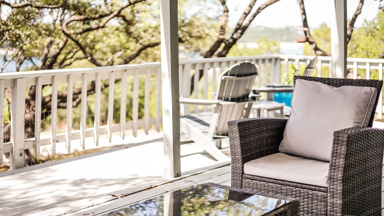 Photo of Patio Balcony in Lago Vista