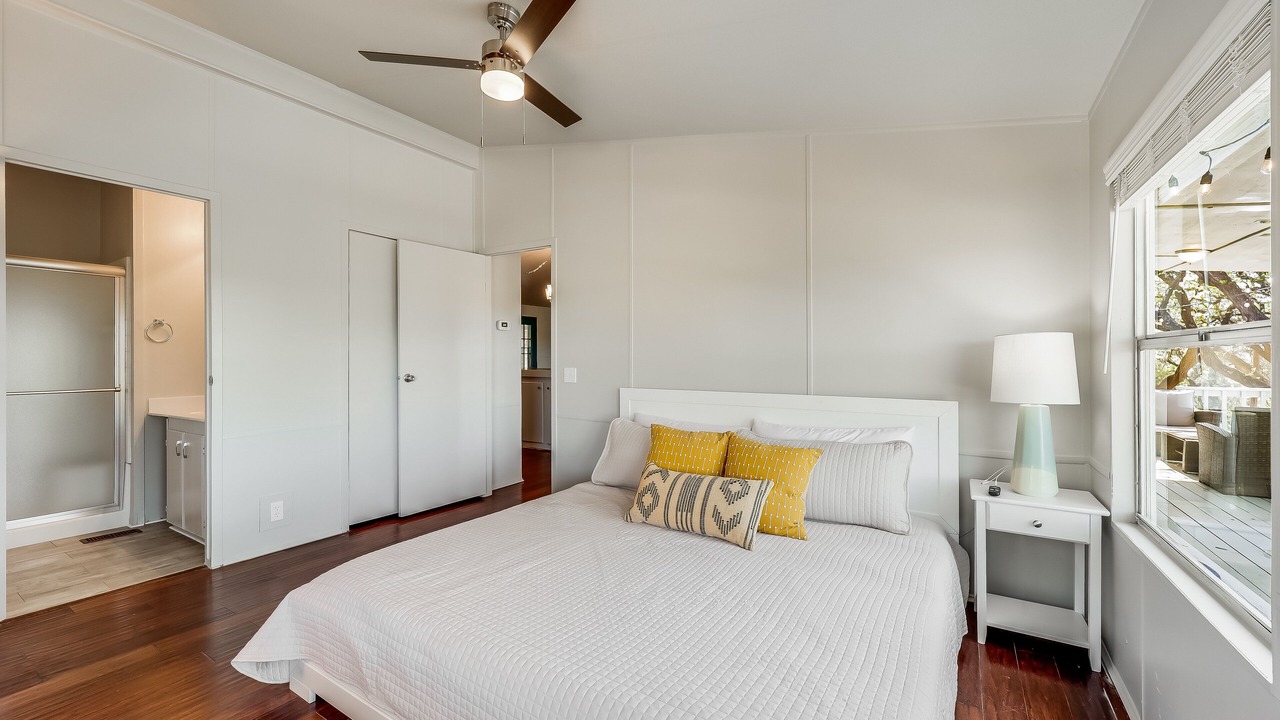 Photo of Bedroom in Lago Vista