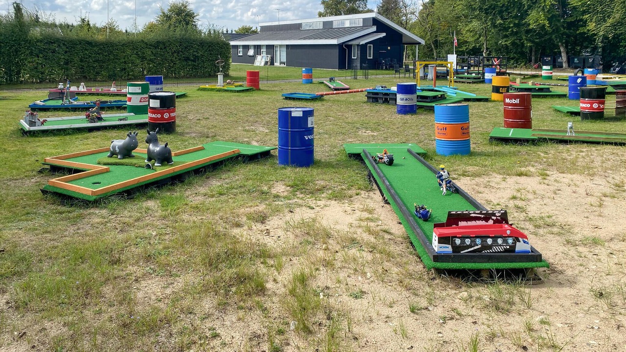 Photo of Others in Hampen