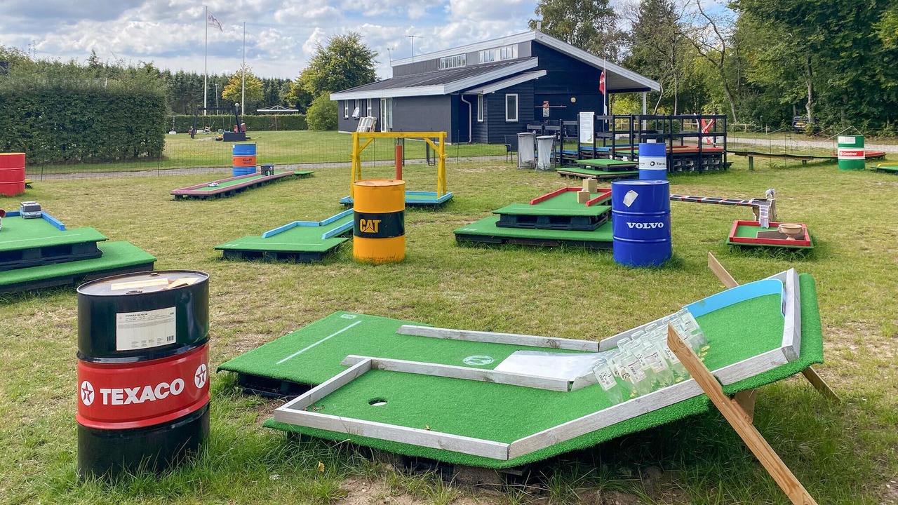 Photo of Others in Hampen