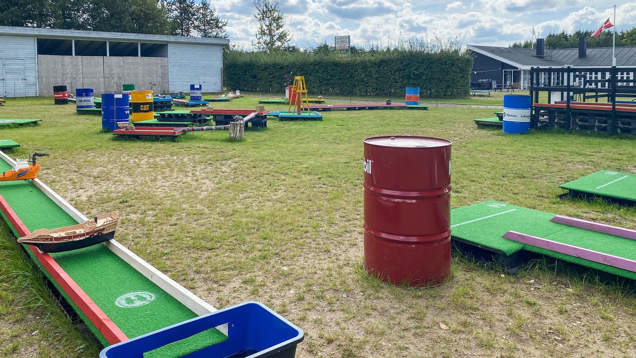 Photo of Others in Hampen