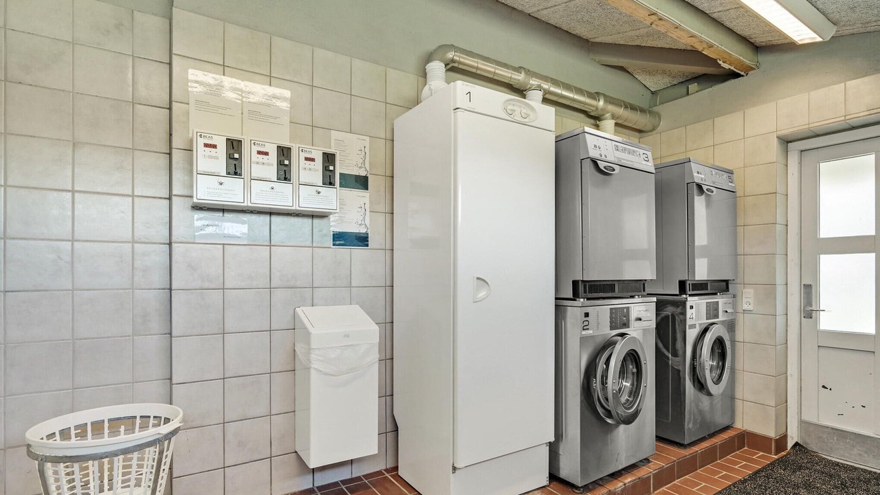 Photo of Others in Hampen