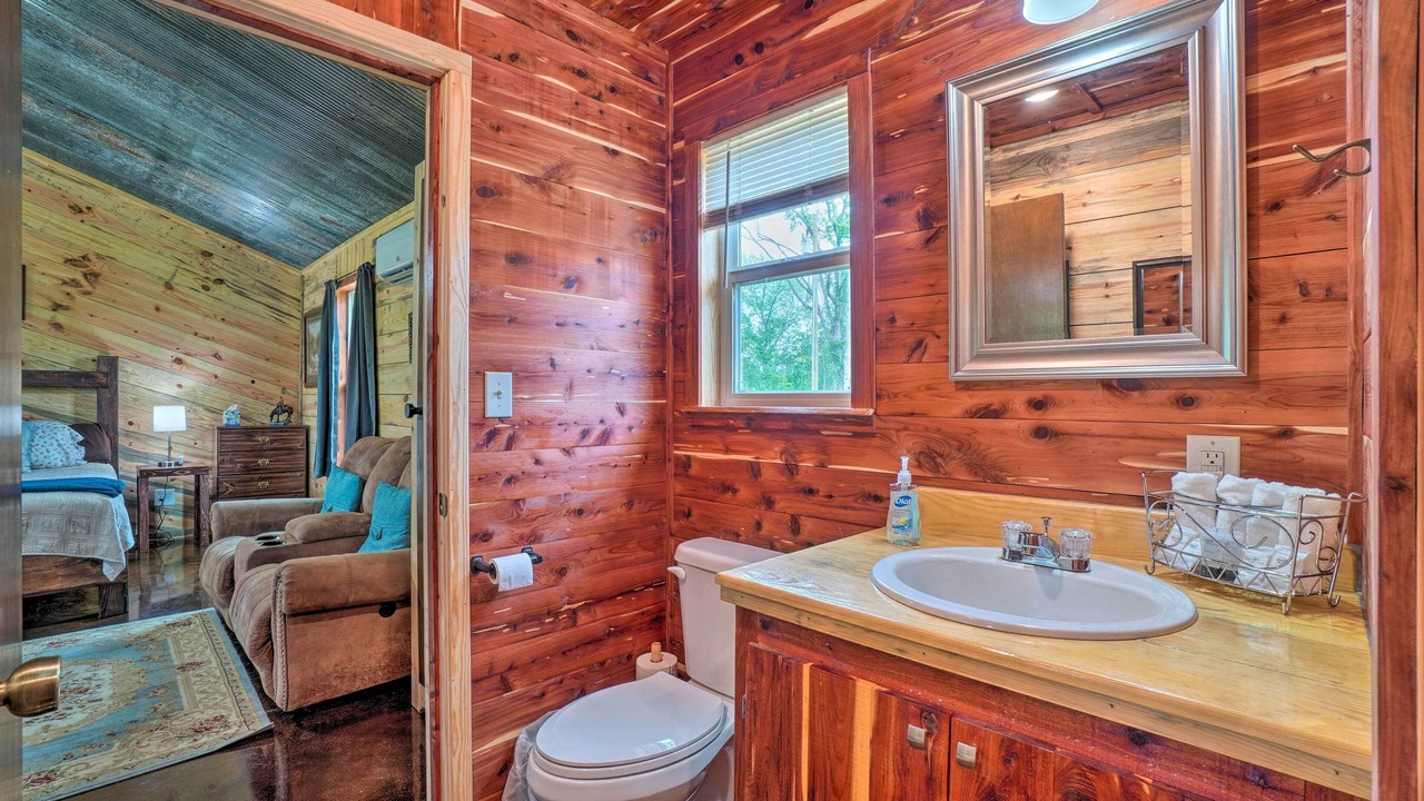 Photo of Bathroom in Ozark