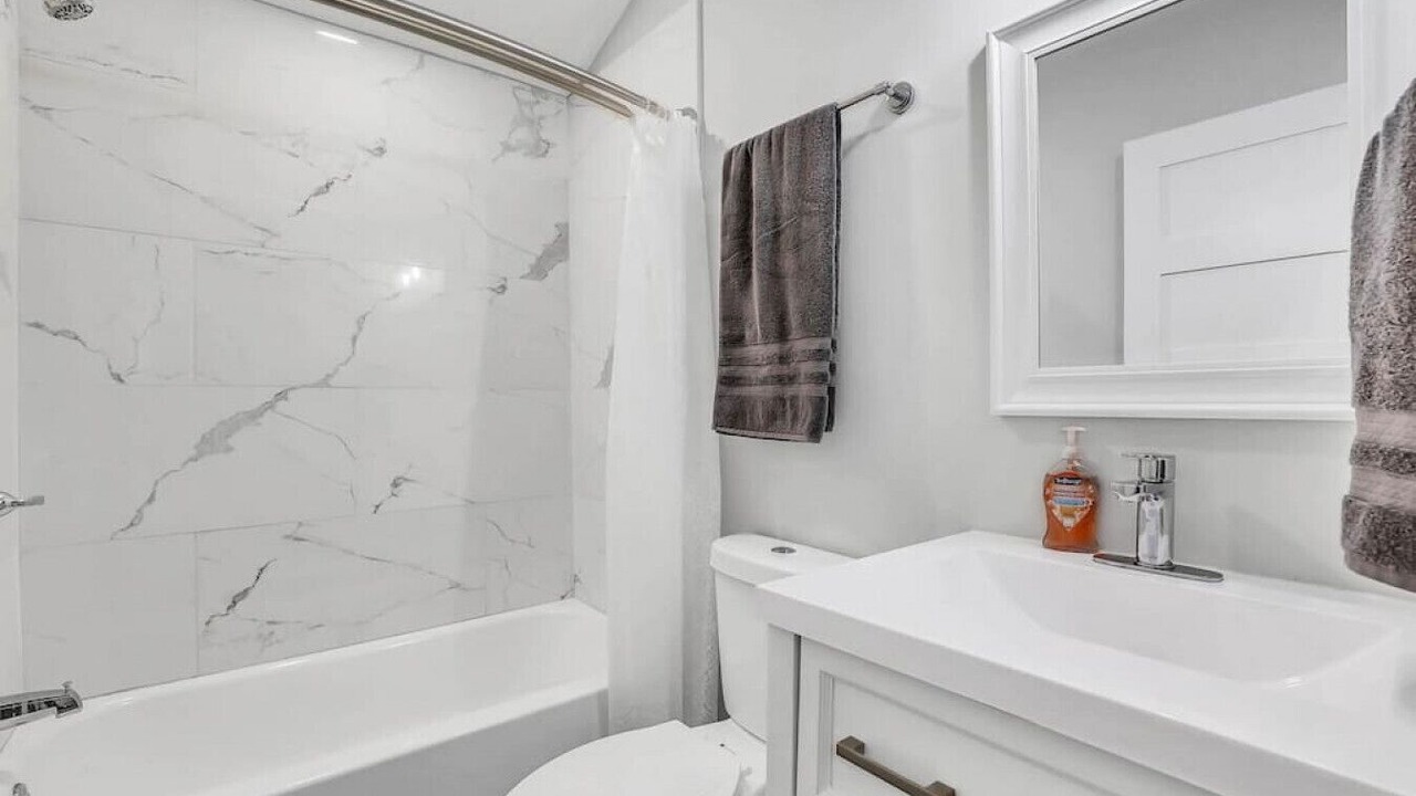 Photo of Bathroom in Hendersonville