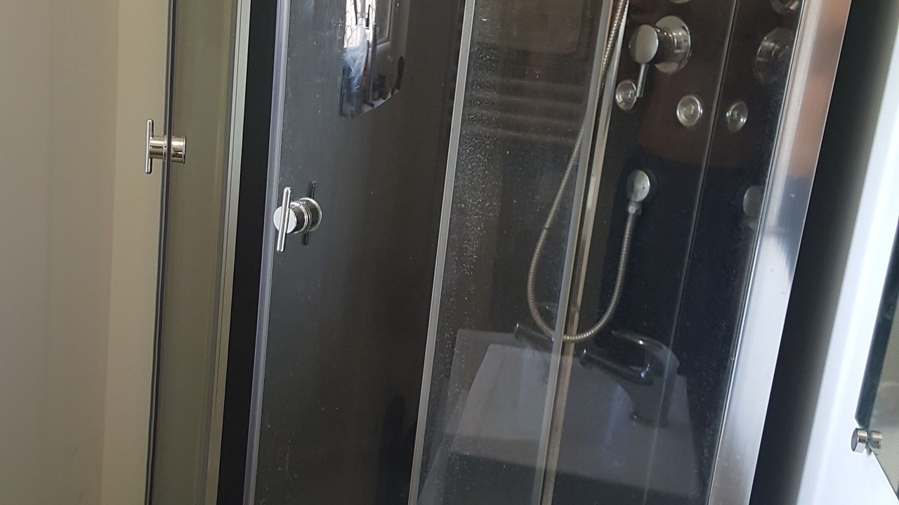 Photo of Bathroom in Saint-Quentin-la-Poterie