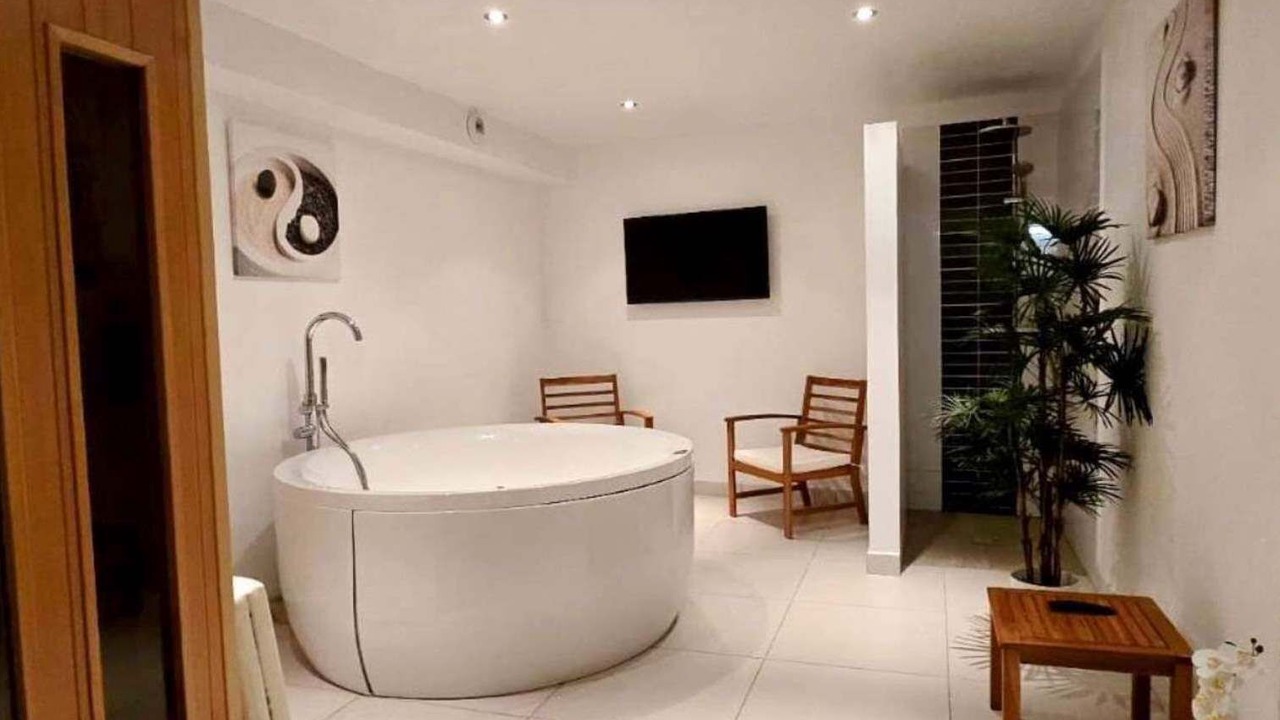 Photo of Bathroom in Cerbere