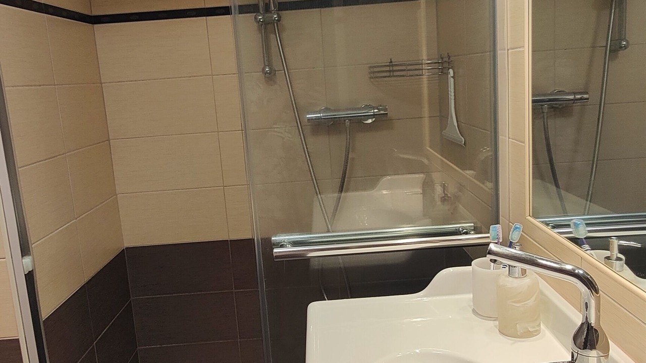 Photo of Bathroom in Pegomas