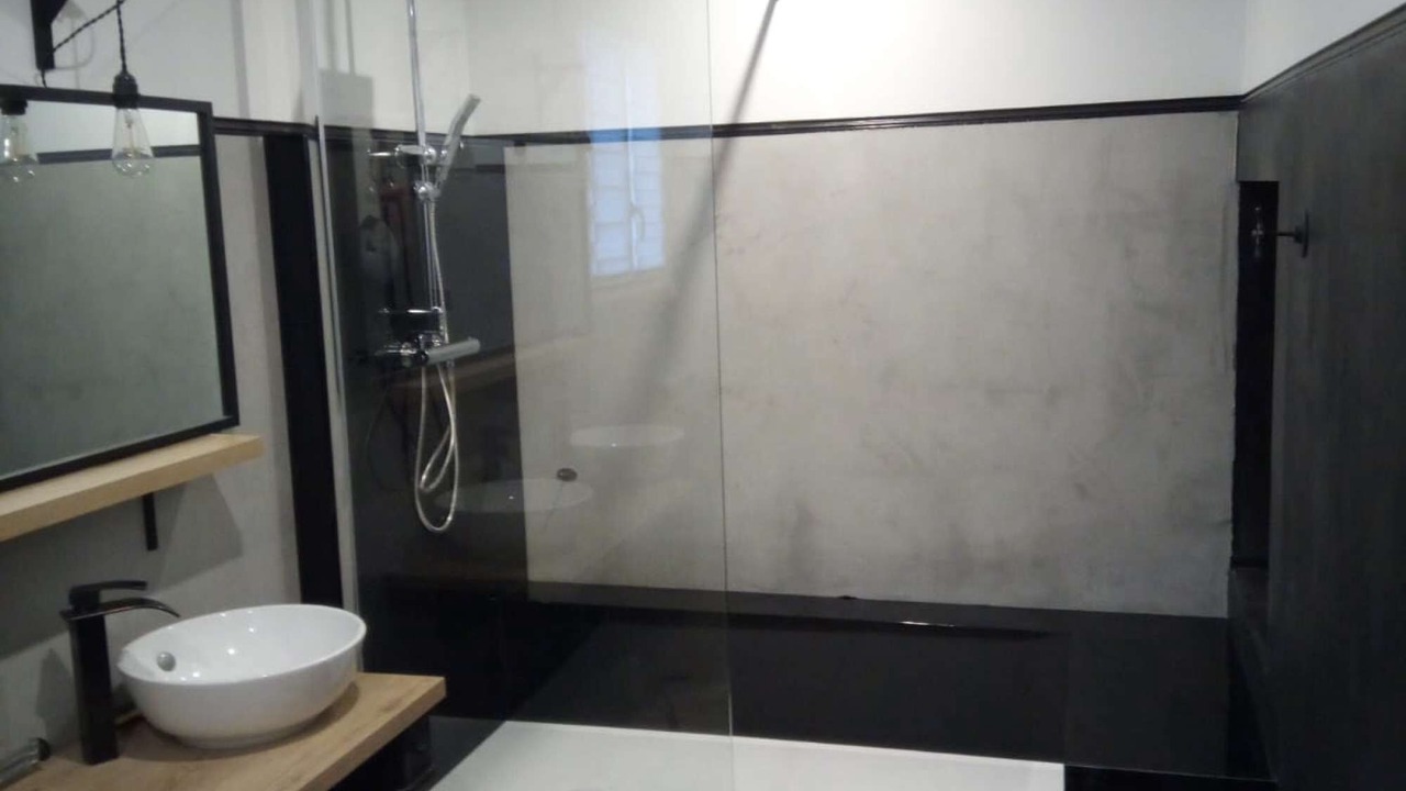 Photo of Bathroom in Saint-Laurent-sur-Sevre