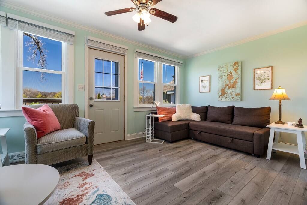 Photo of Livingroom in Spring Grove