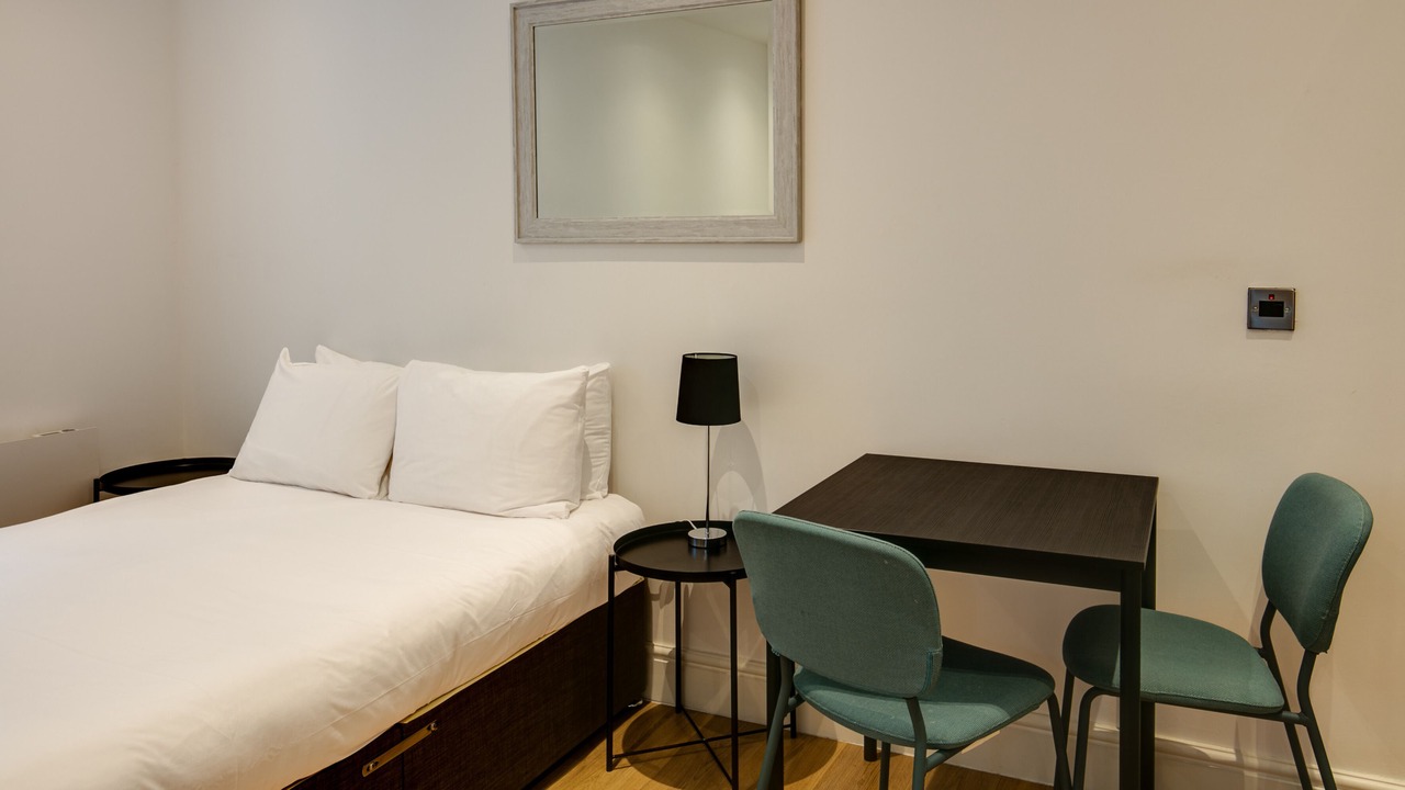 Photo of Bedroom in Swindon