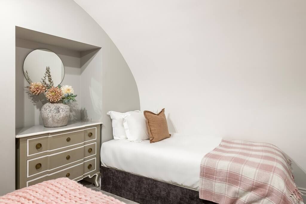 Photo of Bedroom in Bath