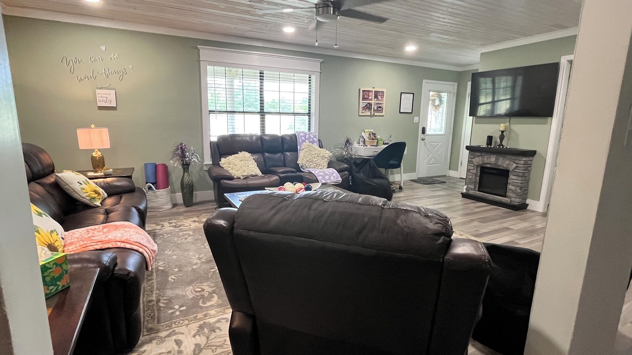 Photo of Livingroom in Brenham