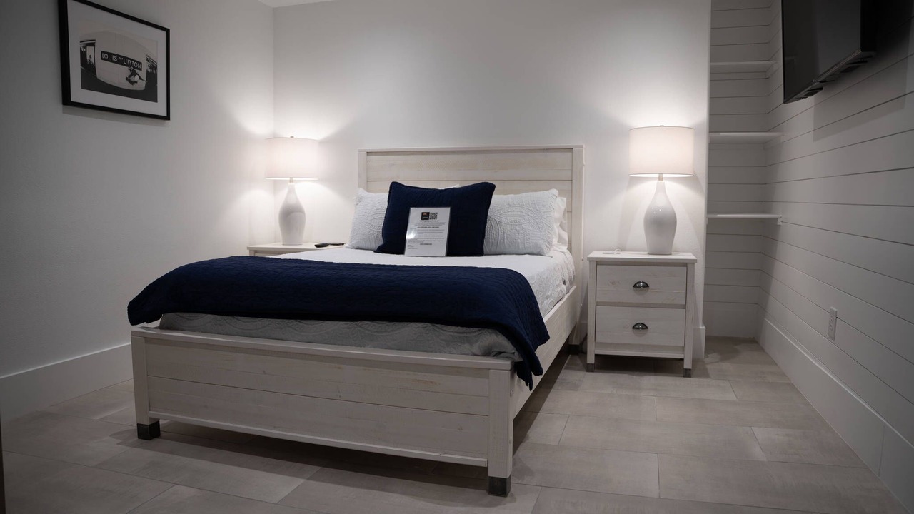 Photo of Bedroom in Waterford On Lake Travis