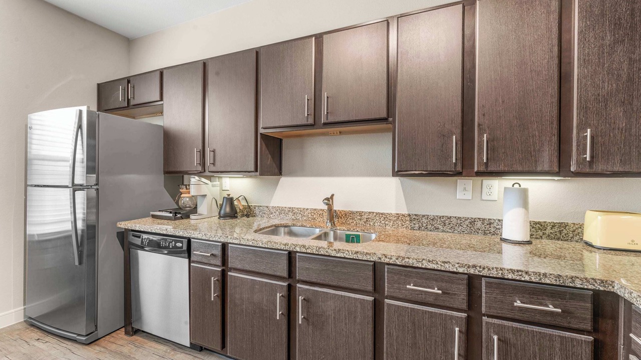 Photo of Others in Greater South River City