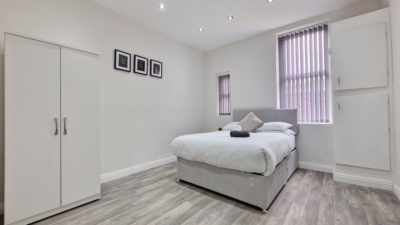 Photo of Bedroom in South Shore