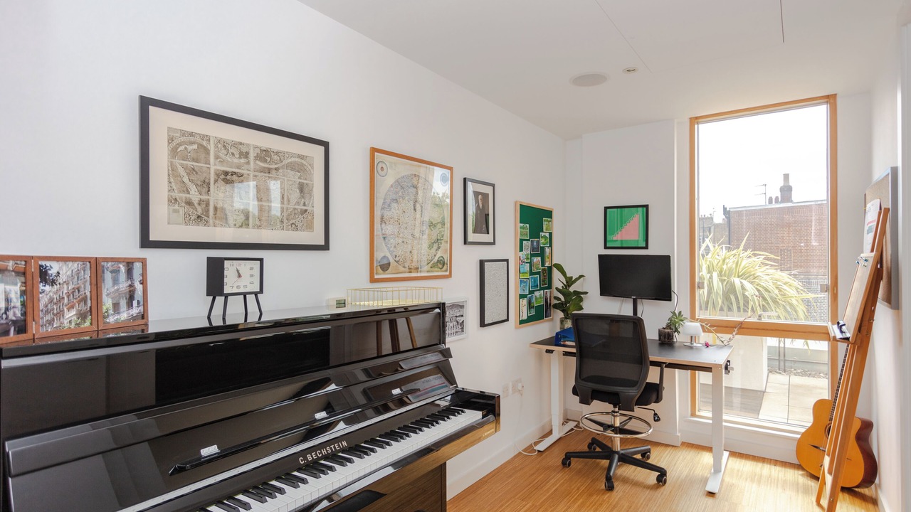 Photo of Others in Clapham