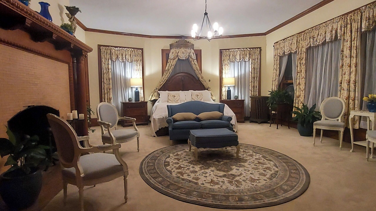 Photo of Bedroom in Lyons Falls