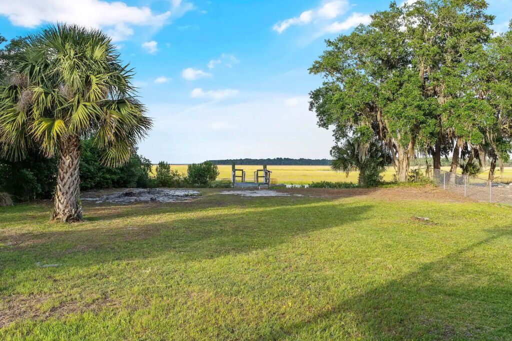 Photo of Outdoor in Waverly