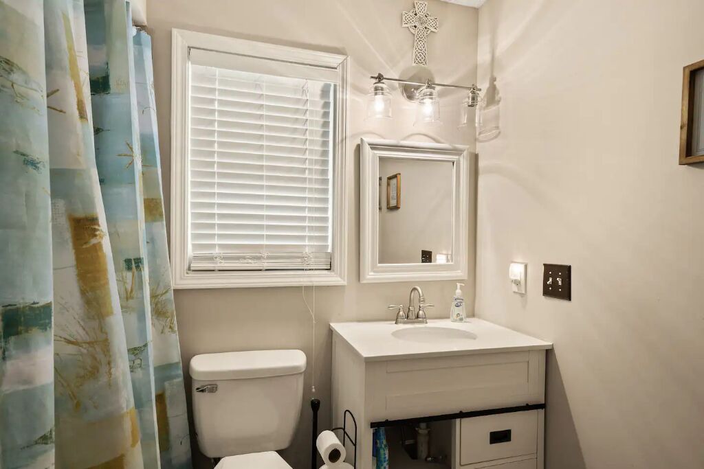 Photo of Bathroom in Waverly