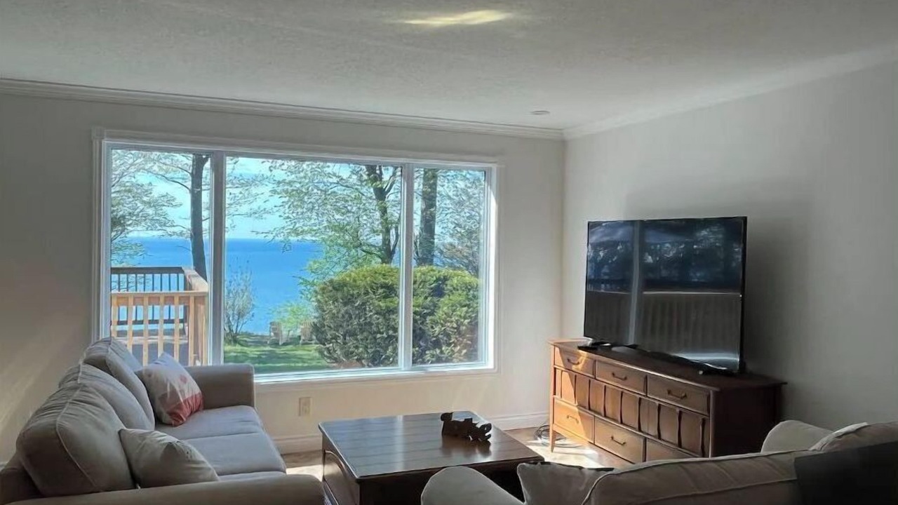 Photo of Livingroom in Plympton-Wyoming