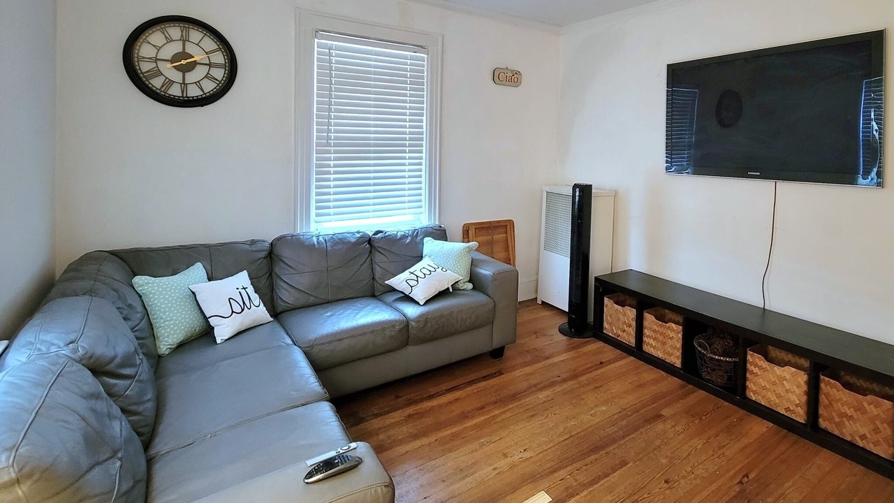 Photo of Livingroom in Queens