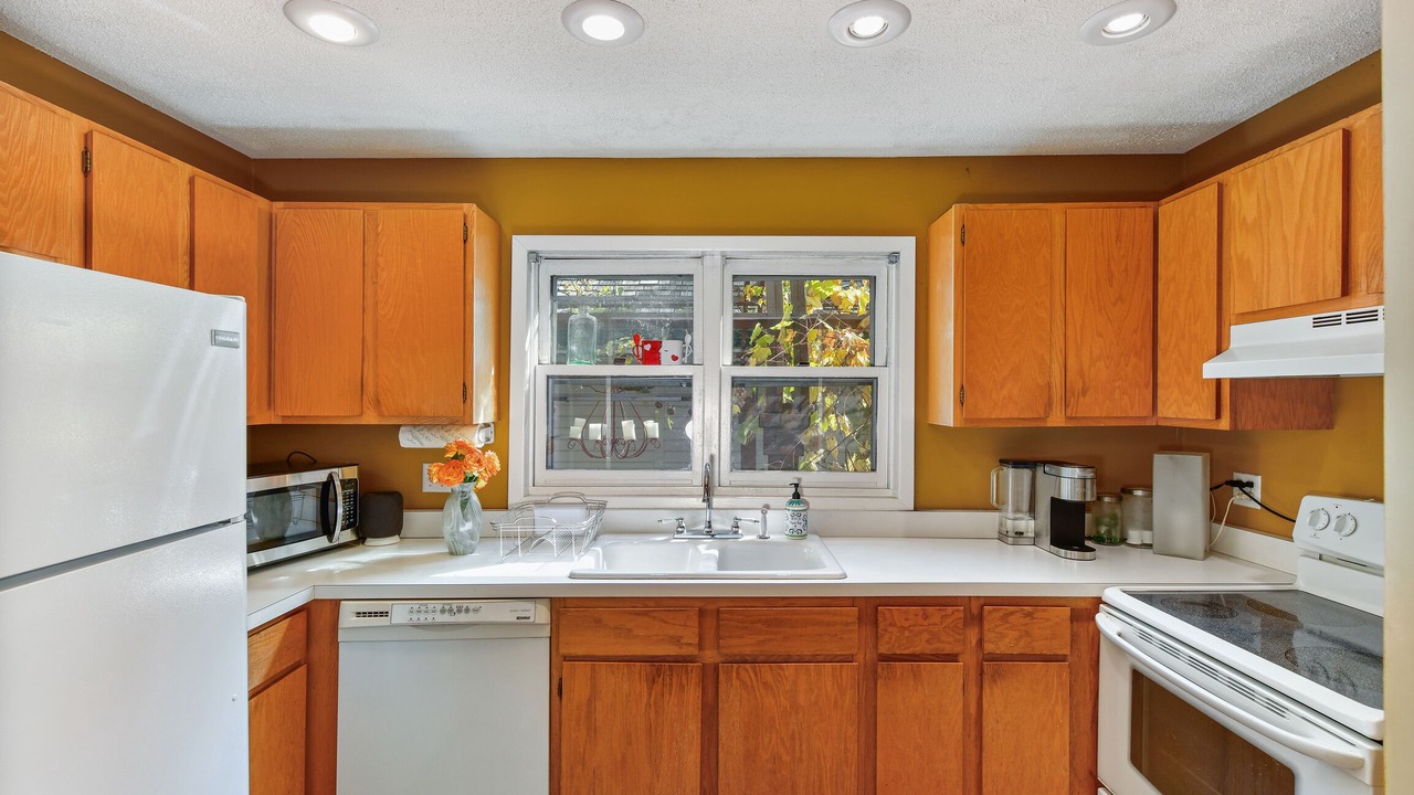 Photo of Kitchen in West Seventh