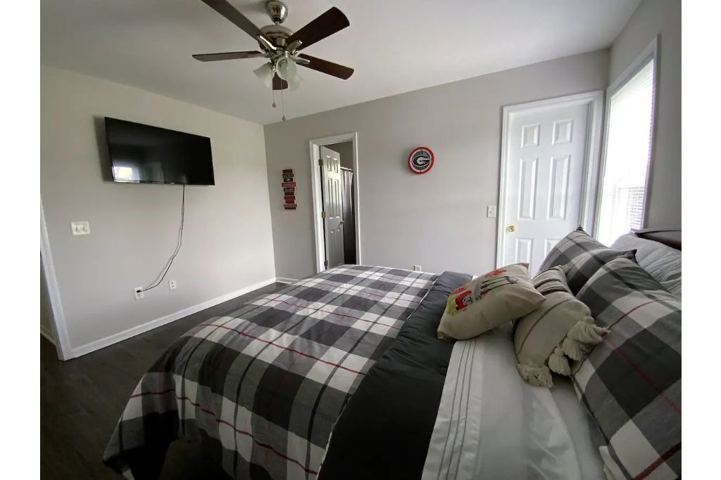 Photo of Bedroom in Statesboro