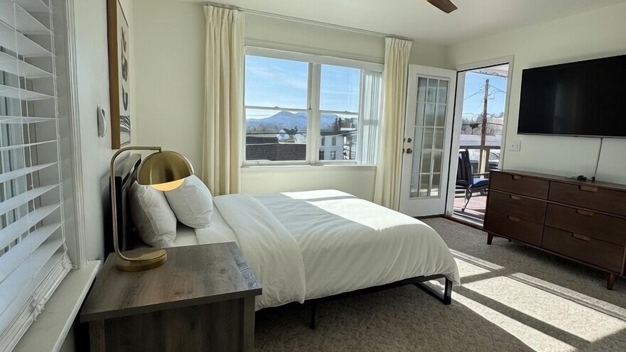 Photo of Bedroom in Lake Placid