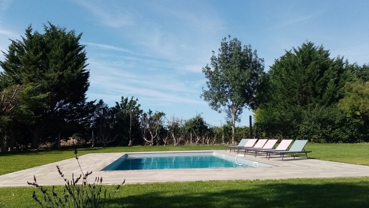 Photo of Outdoor in Nantille