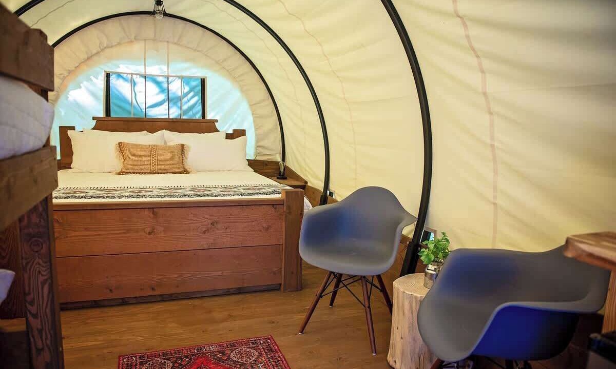 Photo of Bedroom in Benton