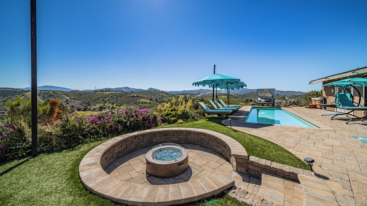 Photo of Outdoor in Lakeside