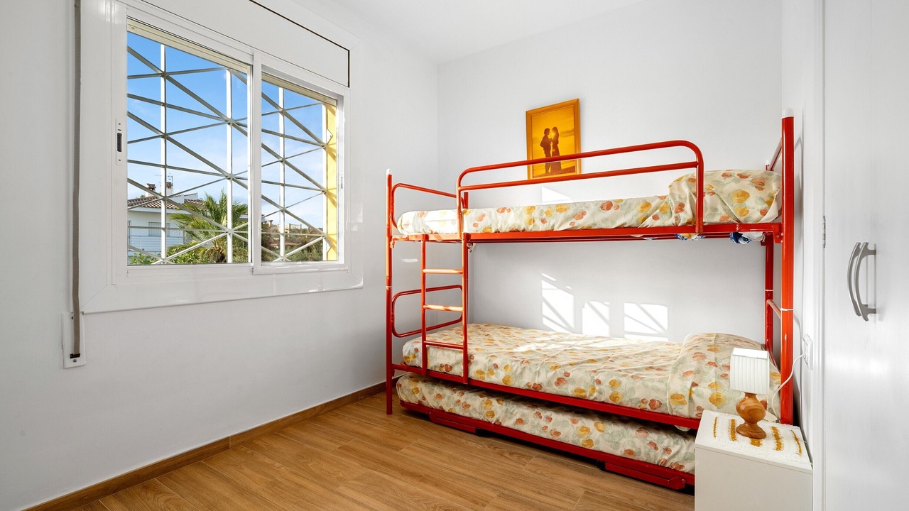 Photo of Bedroom in L'Ampolla
