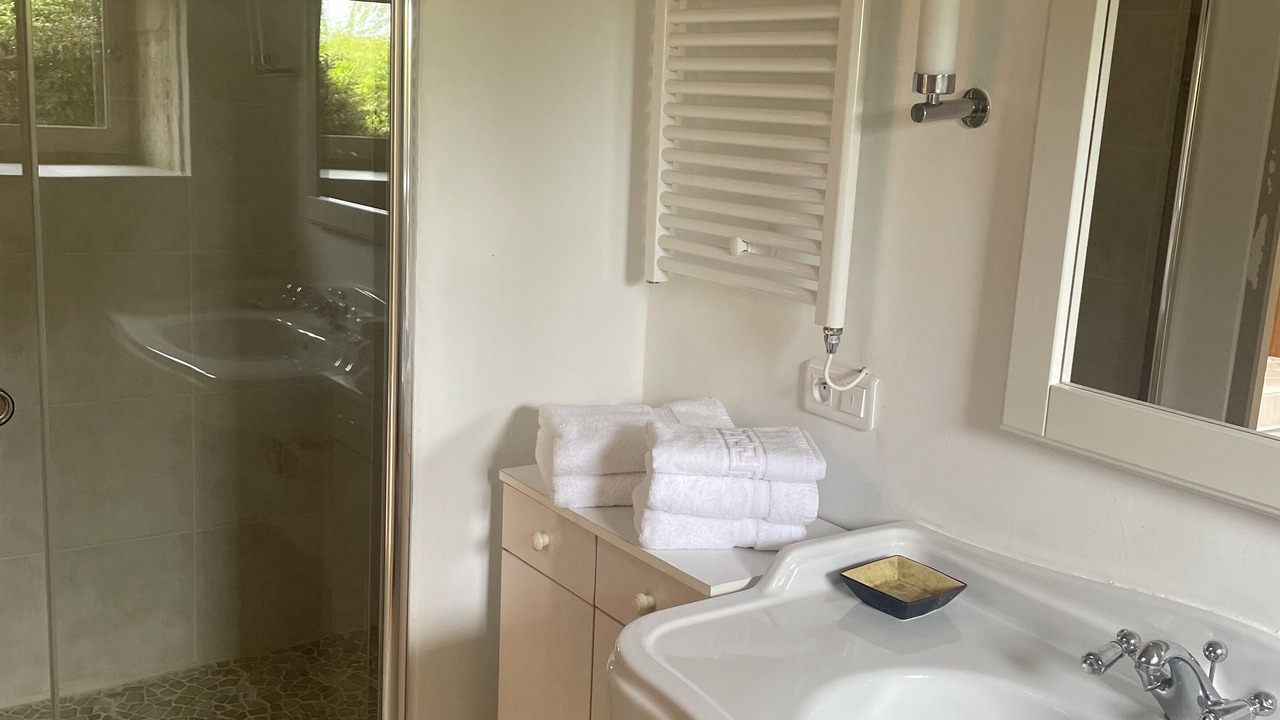 Photo of Bathroom in Flaugnac