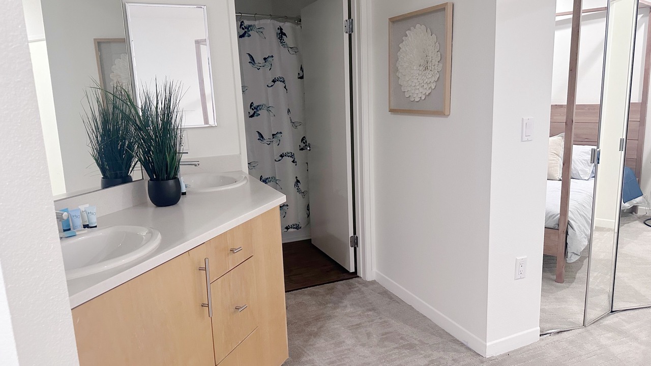 Photo of Bathroom in Silver Strand