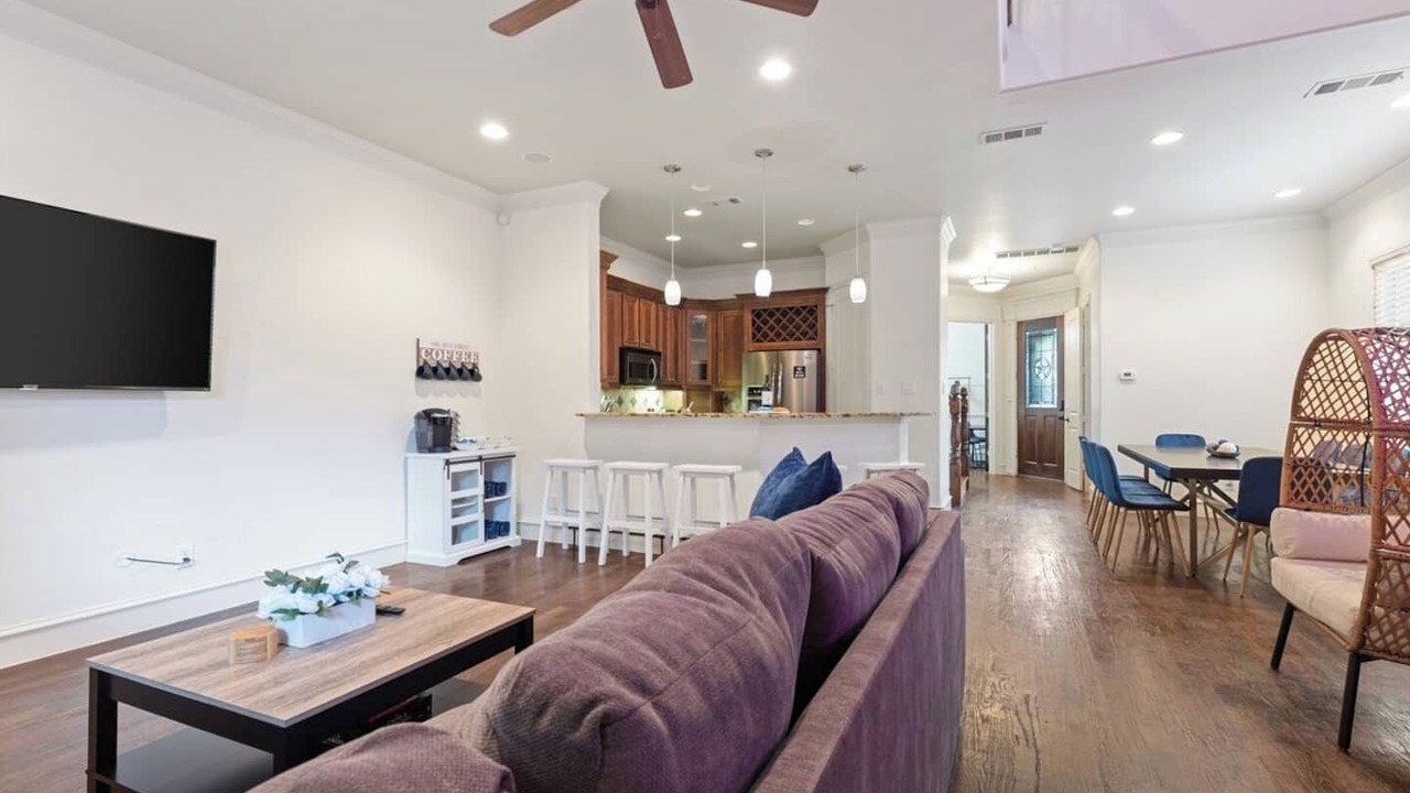 Photo of Livingroom in Glencoe