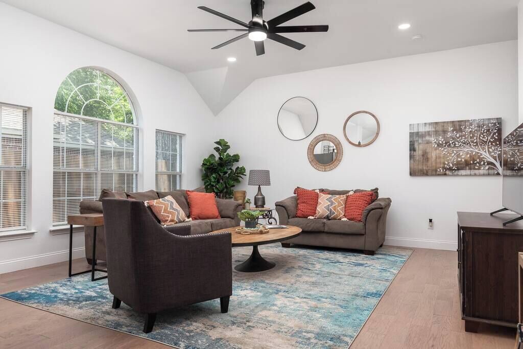 Photo of Livingroom in McKinney
