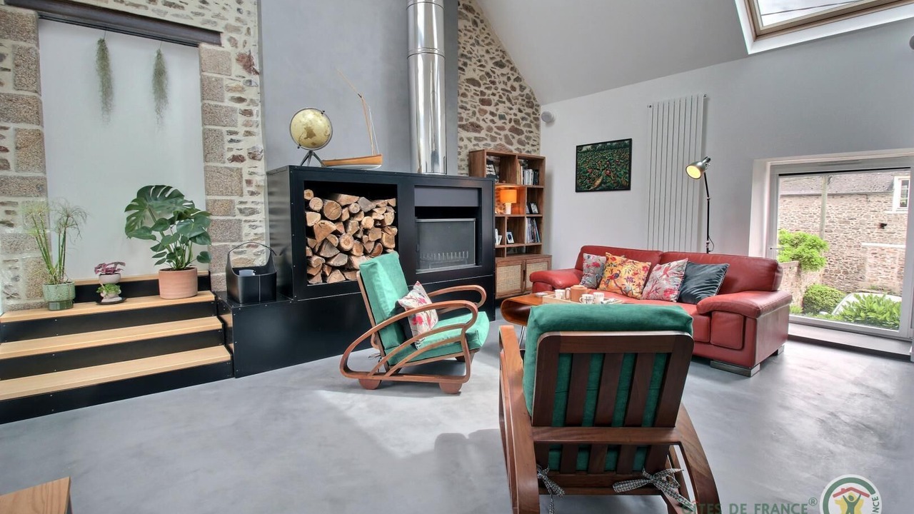 Photo of Livingroom in Pleslin-Trigavou